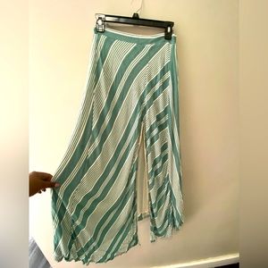 Green and white striped skirt with slit